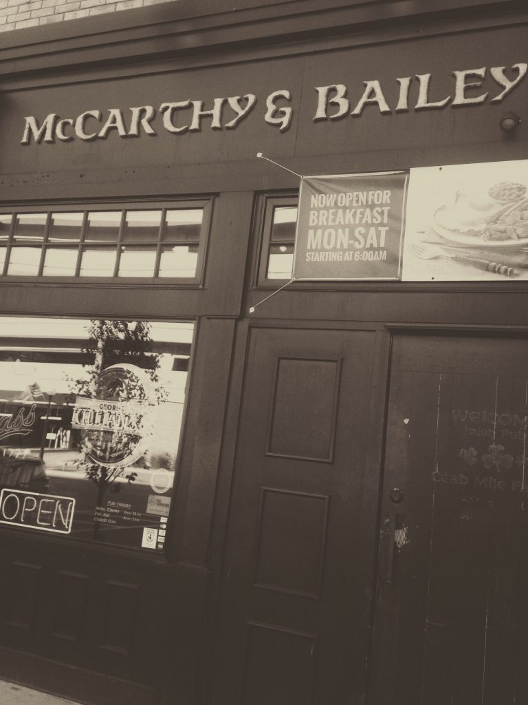 front door of McCarthy and Bailey's Irish Pub in sioux city